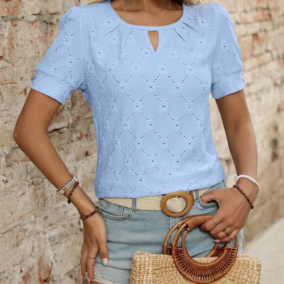 Women's solid color round neck hollow top - Picture 5 of 5